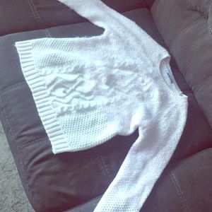 Slightly pink fuzzy shirt (KIDS)